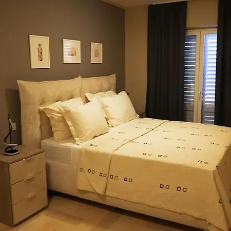 Lucija Old Town Villa