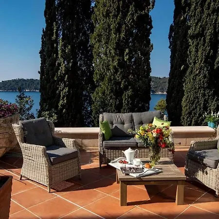 Lucija Old Town Villa *